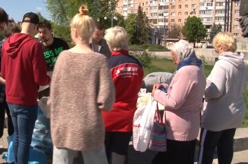 Гуманітарна допомога для пенсіонерів у Києві