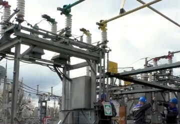 Графіки відключення світла у Дніпропетровській області на 17 квітня