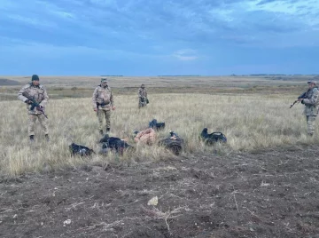 У Казахстані ловлять росіян, які тікають від мобілізації, кадри: влада розповіла про їхню подальшу долю