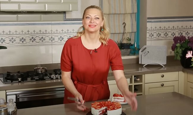 В нем прекрасно все: "Мастер Шеф" Литвинова дала рецепт низкокалорийного торта "Еда Ангелов"