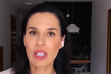 Маша Єфросиніна