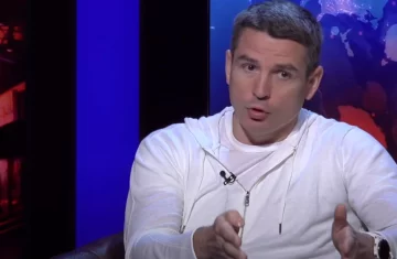 Гладких на прикладі інших країн пояснив, як Україні пережити епідемію: "Це найкраща модель"