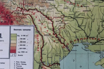 176631