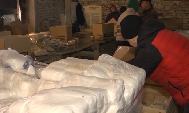 Безкоштовні продукти для ВПО та пенсіонерів у Дніпропетровській області