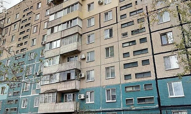 Трагедія сталася з юною дівчиною в Дніпрі: знайшли тіло біля будинку