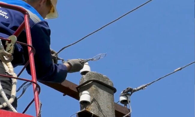 Графіки відключення світла в Кіровоградській області на 23 грудня