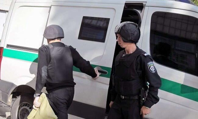 Інкасатори стали жертвами нападу в Києві: відео з місця НП