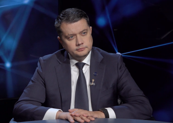 У Києві без опалення будуть сотні будинків, може, навіть тисячі, – Дмитро Разумков про підготовку до зими