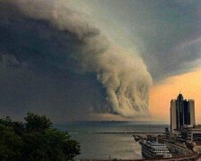Новий циклон мчить до Одеси, погода різко зміниться: "дощ, шквальний вітер і..."