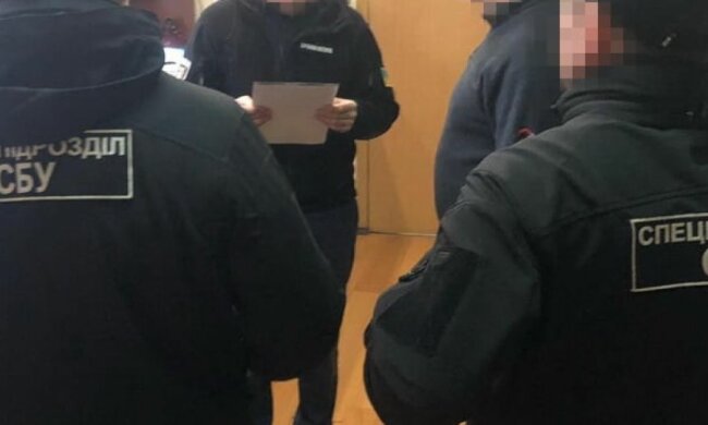 Переполох у мерії Дніпра, нагрянули СБУ і Генпрокуратура: що відбувається