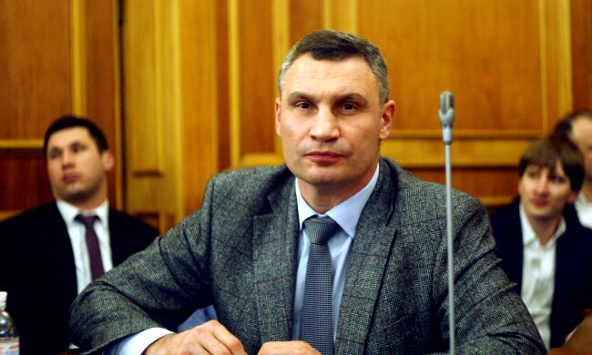 Кличко поскаржився на втрату 1,5 мільярда: "До кінця року..."