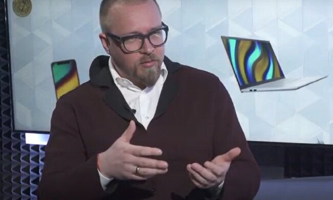 Политик, который показывает в себе человека, не стесняется этого, - Тизенгаузен