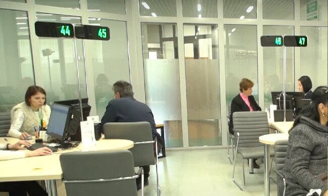 Денежная помощь для пенсионеров в Полтавской области