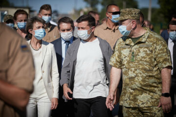 Владимир Зеленский на Донбассе