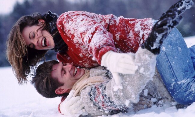 любовь пара зима снег