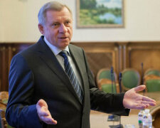 яков смолий