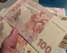 Грошова допомога для пенсіонерів в Полтавській області