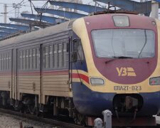 новий графік руху поїздів з Дніпра