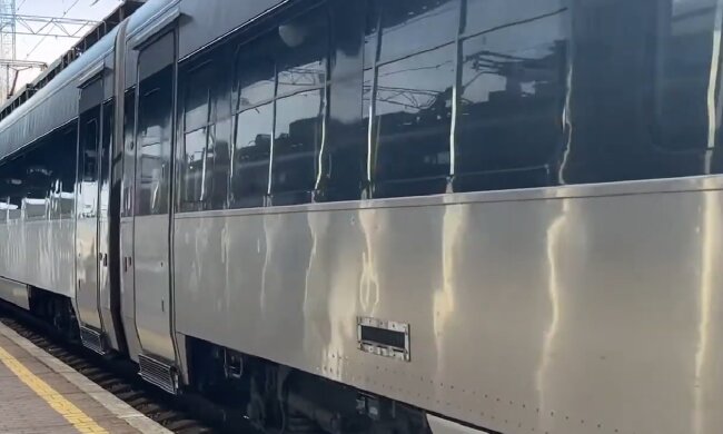 Новий графік руху поїздів у Львівській області