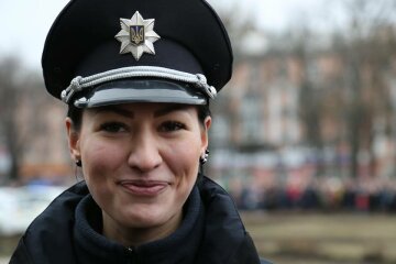 Порошенко поздравил полицию с праздником (видео)
