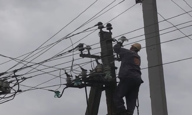 Графіки відключення світла у Дніпропетровській області на 8 квітня