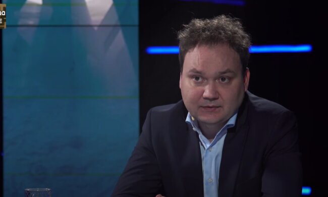 Вони можуть зробити якусь ракетну атаку не 24-ого, а 23-ого, 22-ого, 25-ого або 26-ого спеціально, - Олександр Мусієнко