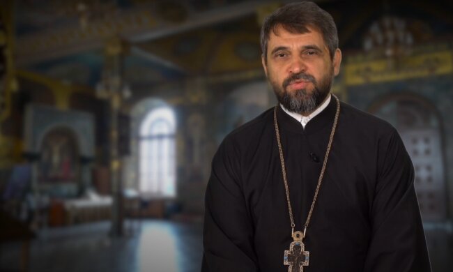 Протоієрей Сергій Екшиян розповів, як відрізнити нужденного від шахрая