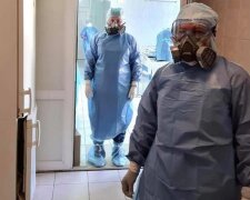 Китайский вирус косит одесситов с новой силой: больницы закрывают на карантин