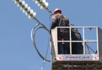 Графіки відключення світла в Дніпропетровській області на 27 січня