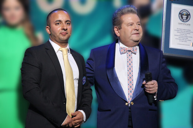 CkF16wXohVS5Mxu0m9s7JO8Ab8bMWJdwMtaqPbd2