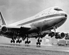 Boeing прекратит производство легендарного самолета (фото)