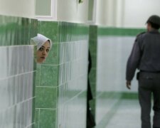 иран тюрьма пытки