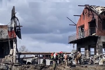 Львов, ракеты, взрывы