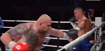 Непобежденный украинский боксер нокаутировал соперника, видео: "бой не продлился и раунда..."