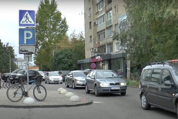 Обмеження руху транспорту у Львові та області