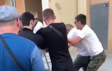 В Одесі голови ОСББ влаштували бійку