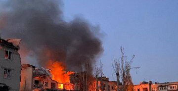 Росіяни вдарили "Іскандерами" по багатоповерхівкам і готелю: кількість жертв зросла