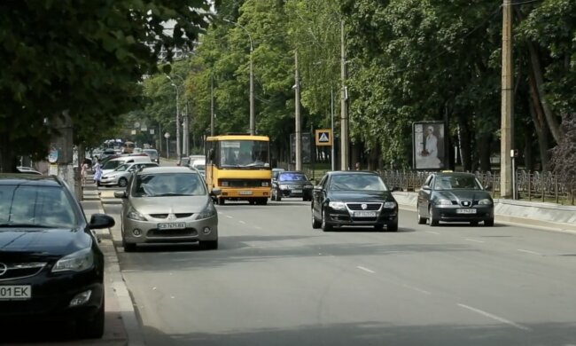 Новий графік руху транспорту в Чернігов