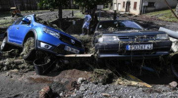 Потоп во Франции: появились кадры катастрофических последствий (фото)