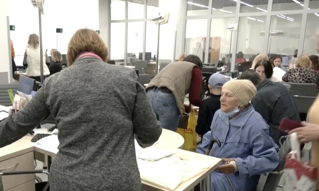 Гуманітарна допомога для ВПО та пенсіонерів у Дніпропетровській області