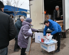 Безкоштовні продукти для ВПО та пенсіонерів в Києві