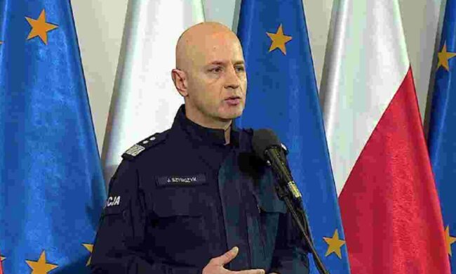 Вибух "українського подарунка" в офісі поліції Варшави: польський генерал розповів, як сам "випадково привів у дію"