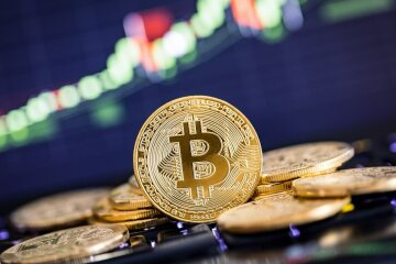 bitcoin-fyuchersy-kak-povliyayut-na-bitcoin