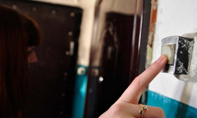 "Перевіряють дотримання карантину": у Дніпрі на повну орудують нахабні шахраї