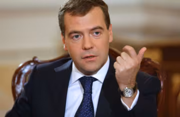 Медведєв знову заговорив про вчителів