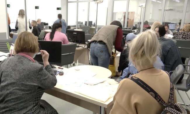 Грошова допомога для ВПО у Київській області