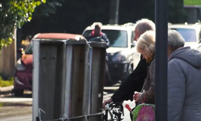 Грошова допомога для пенсіонерів у Вінницькій області