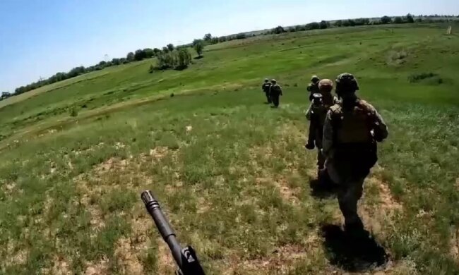ВСУ, наступ, поле бою, війна, фронт