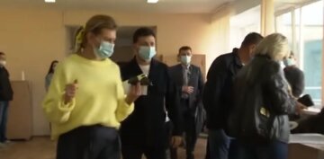 У волонтера в Харкові відібрали важливе "послання" Зеленському: "загрожує до чотирьох років в'язниці"