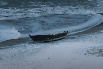 море, зима, погода